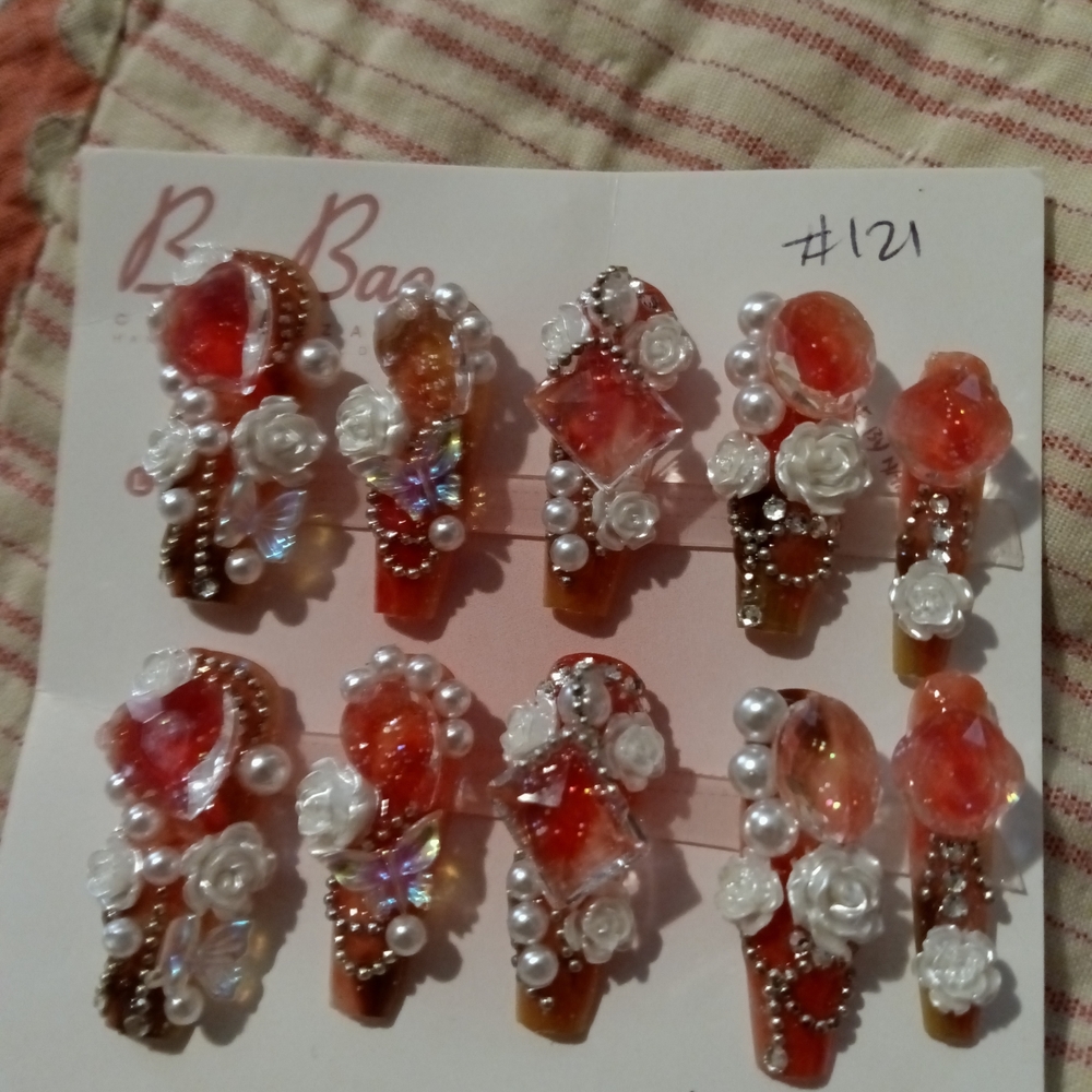 Elegant Red and White Floral Hair Clips